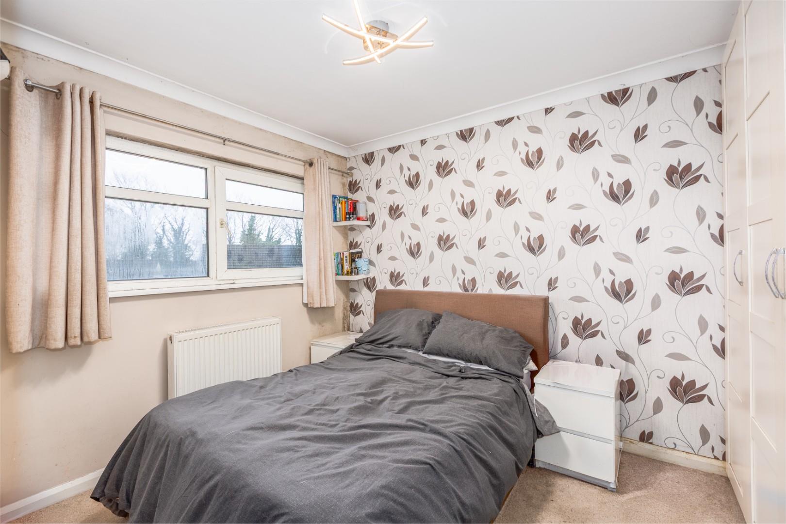 Slade Road, Newton, Swansea, SA3 4UE